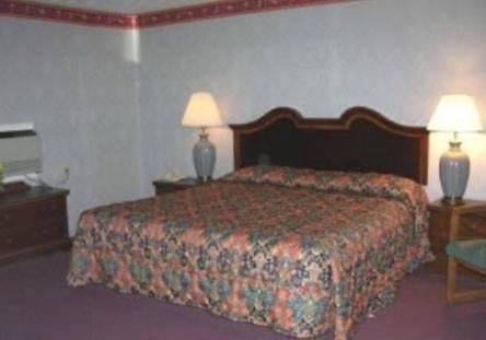 Budget Inn Норт-Кінгзтаун Номер фото